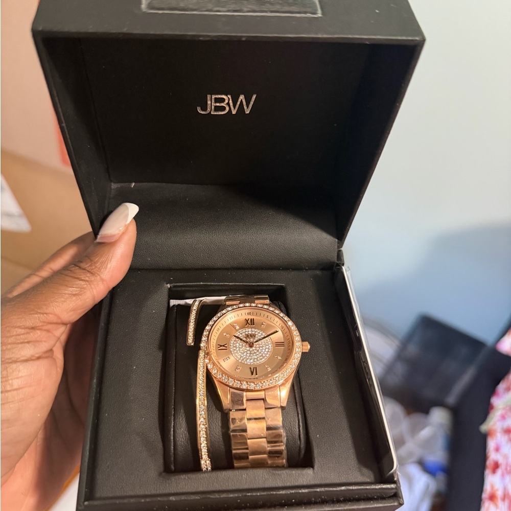 Women's Rose Gold Crystal Dial Bracelet Watch Set